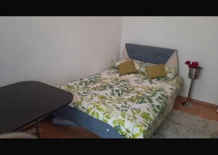 Aphrodite Rose Appartement