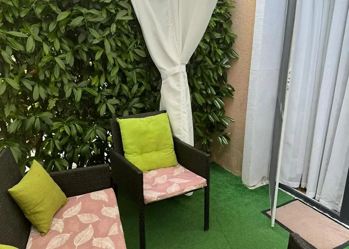 Aphrodite Rose Appartement