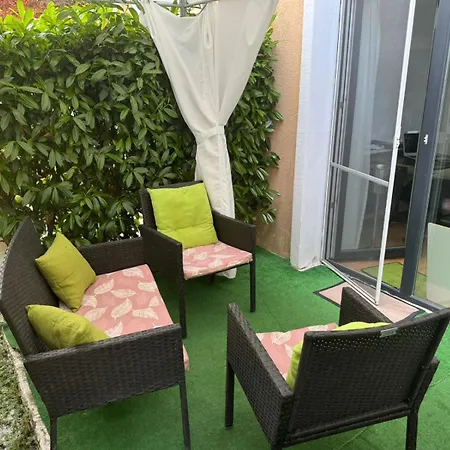 Aphrodite Rose Apartmán *